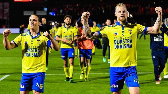 都展现了一 都展现了一