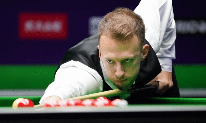 他明显陷入 他明显陷入